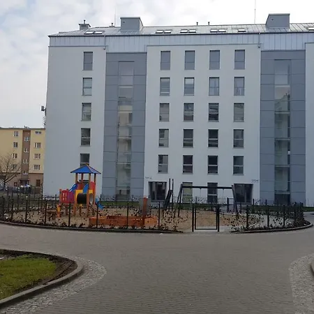 100m From Old Town And Marina Гданьск