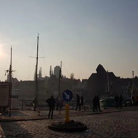 Апартаменты 100m From Old Town And Marina *