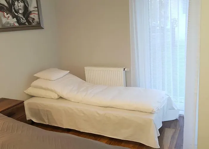 Apartman 100m From Old Town And Marina *