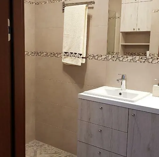 100m From Old Town And Marina *