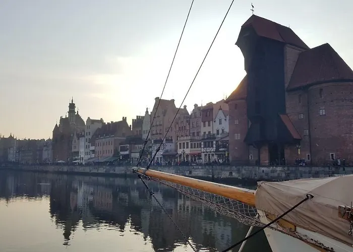 Lägenhet 100m From Old Town And Marina